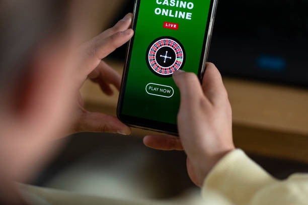 Live baccarat table interface on juraganqq